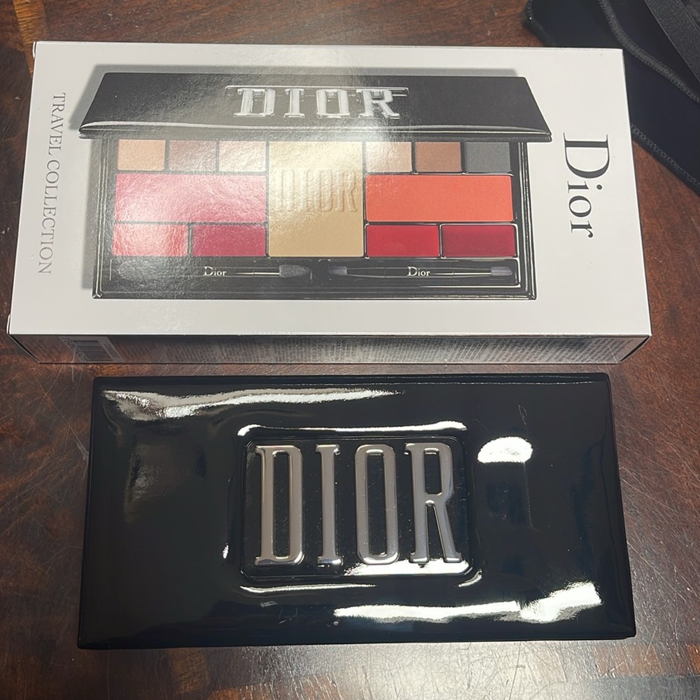 ❤️❤️SKLD❤️❤️Dior Couture Limited Edition Palette - Picture 2 of 5